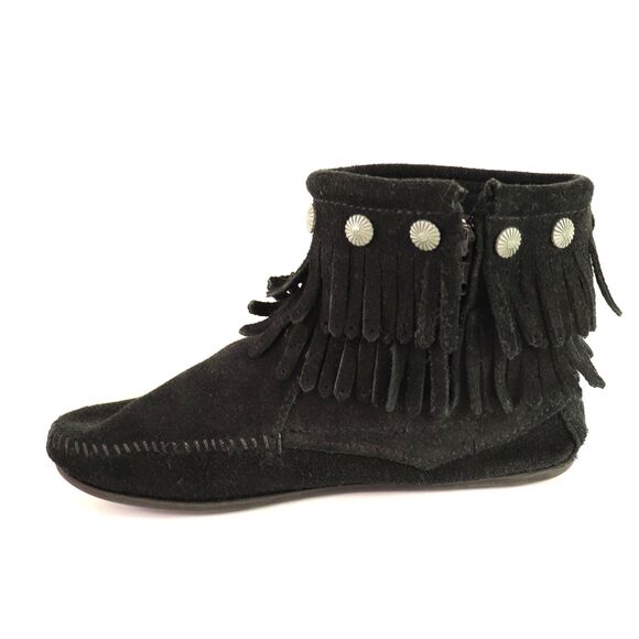 Minnetonka Double Fringe Ankle Booties Black Suede Moc Toe Zip 6 - Picture 3 of 9